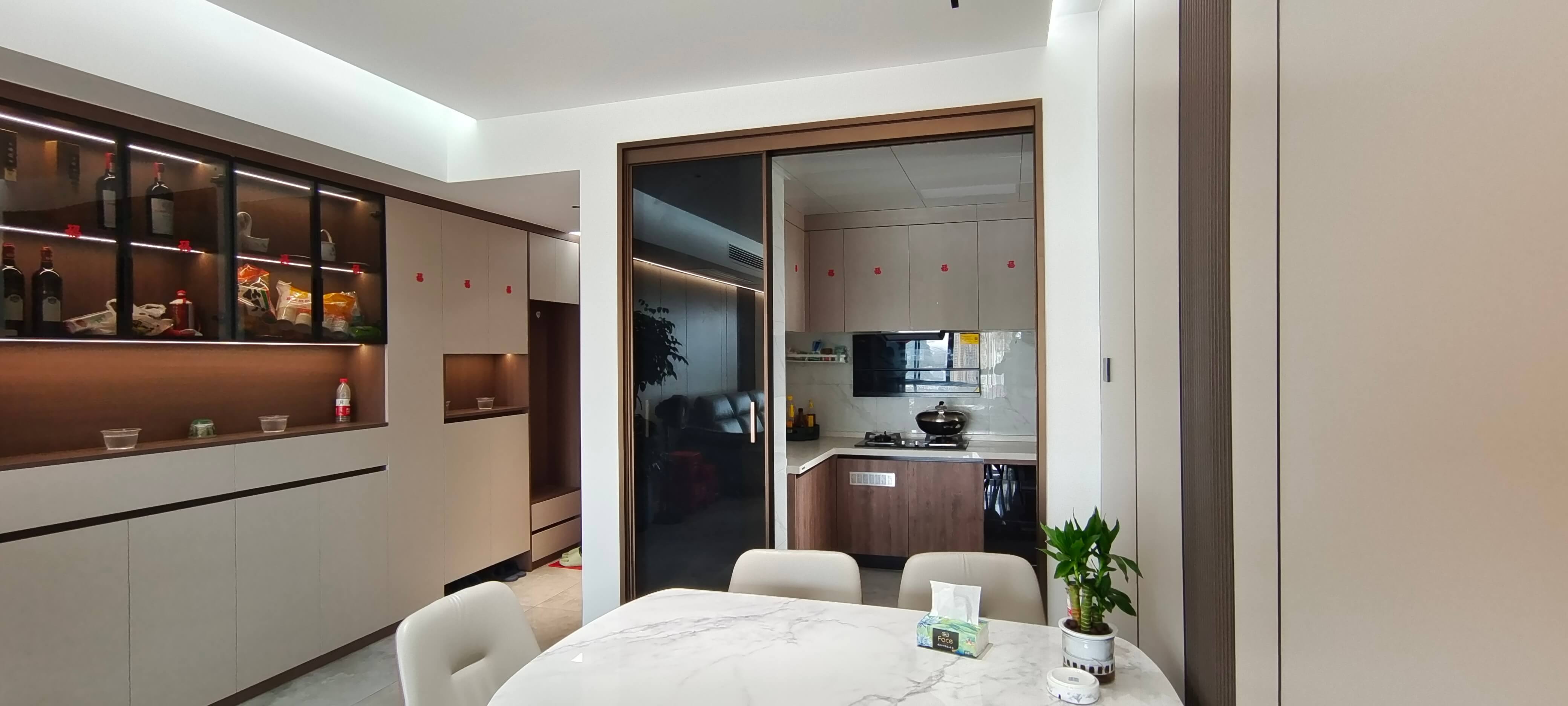 国际城 现代风格