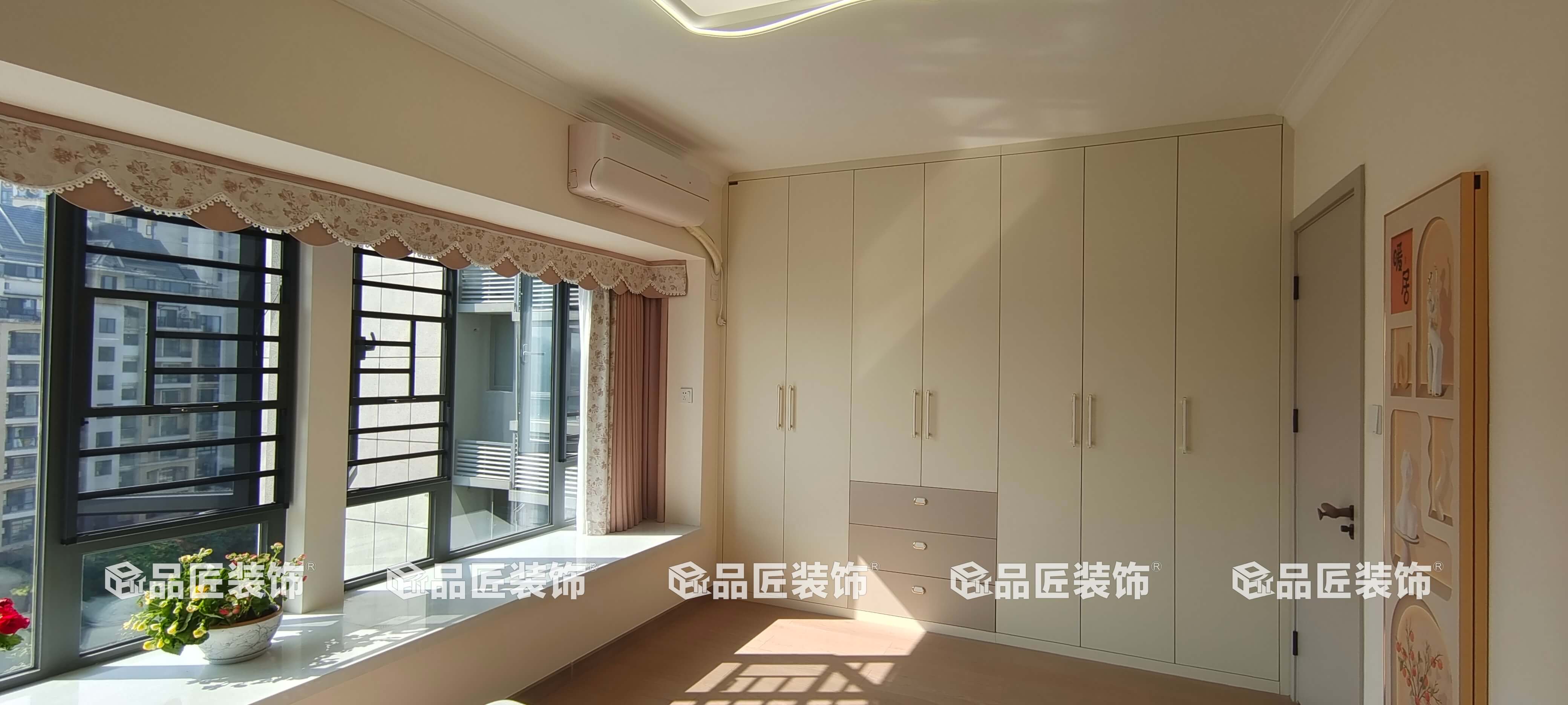 龙光玖悦湾 现代风格