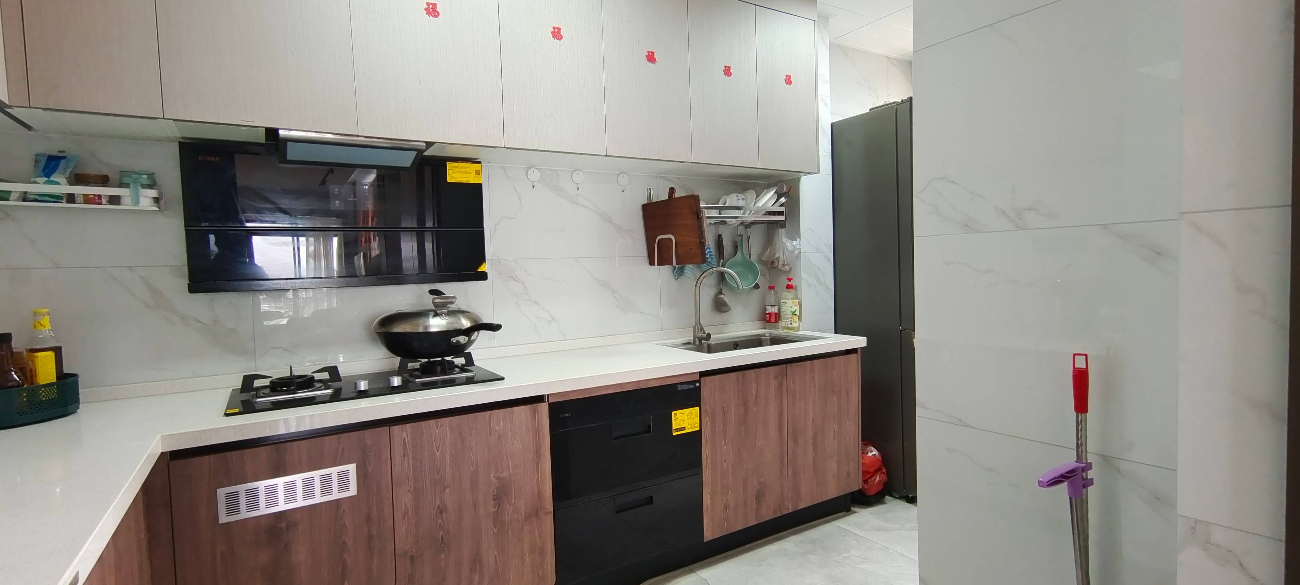 国际城 现代风格